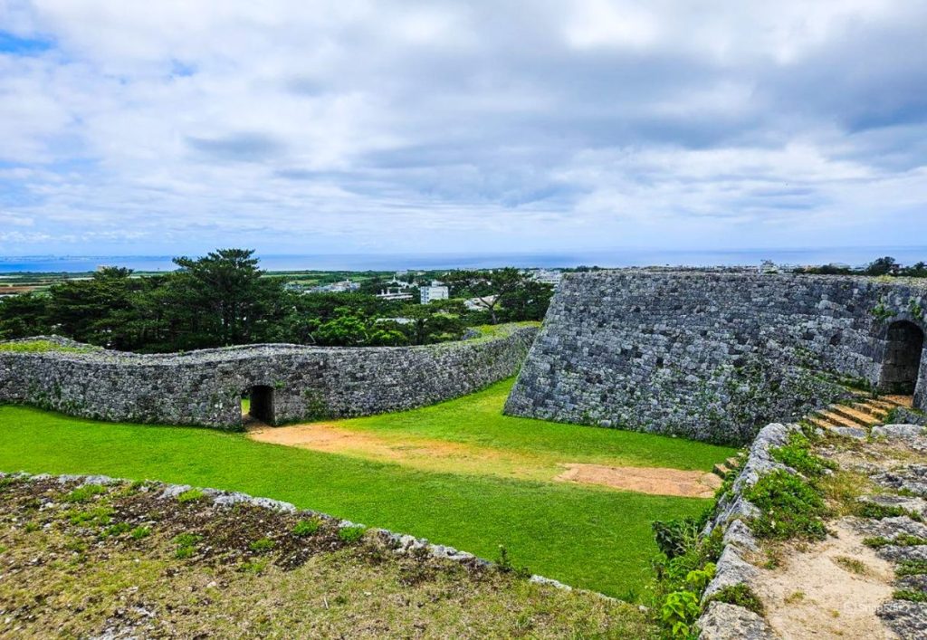 The view over Zakimi Castle and the Pacific Ocean
