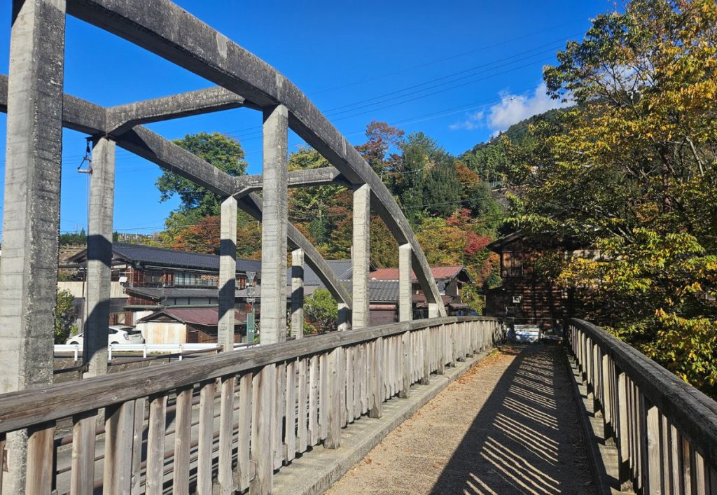 An old bridge connecting the main street and the parking area